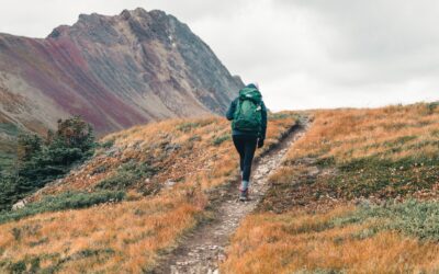 Cómo viajar más y gastar menos sin sentir que te estás perdiendo de algo
